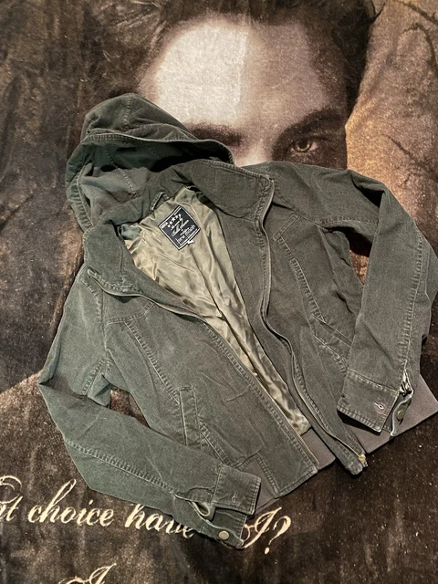 NECA THE TWILIGHT Saga: New Moon ASO Bella Swan Green Corduroy