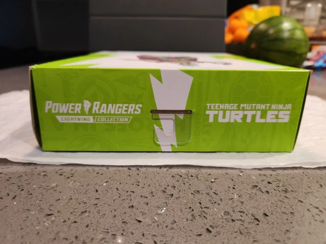Power Rangers TMNT Morphed Shredder Lightning Collection Deluxe Hasbro Figure 3