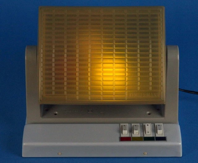 Lámpara de cuarto oscuro Kindermann incl. 4 lámparas 4 interruptores separados. 14602