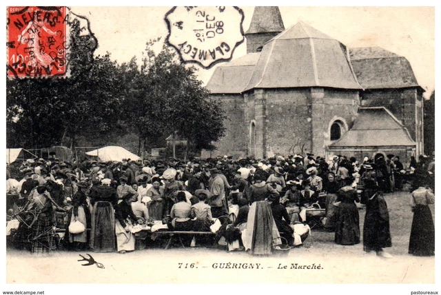 58 GUERIGNY - Le marche PAST/4066