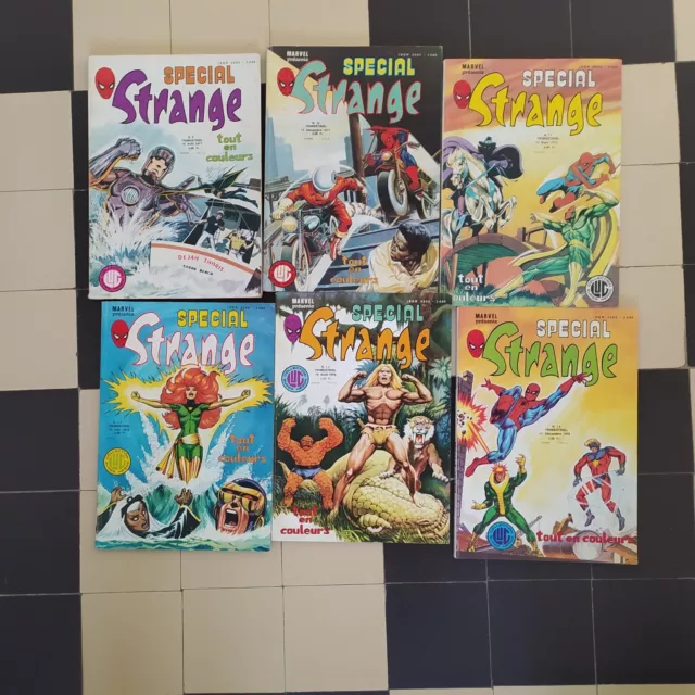 Bandes Dessinées SPECIAL STRANGE Lot de 4 à 35,00€ plus frais de port