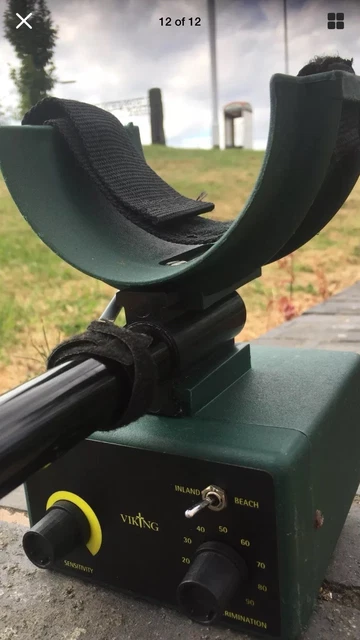 Viking VK20- Metal Detector - LCD display Inland or Beach Use Setting. Pre Owned 3