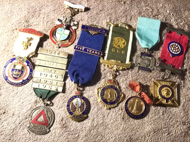 Collection Of 8 Masonic Medals
