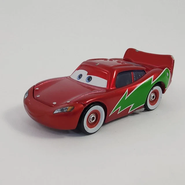 DISNEY PIXAR CARS Rusteze Lightning McQueen Diecast 2022 155 Scale