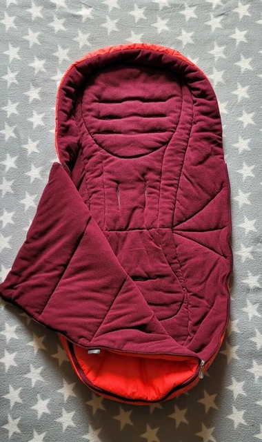 Mamas and Papas kaltes Wetter gemütliche Fußmuff in rot lila Vlies Ocarro Sola 2