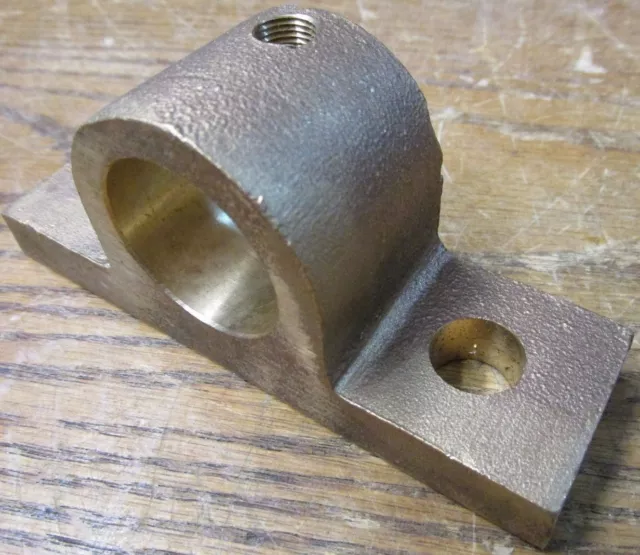 UNUSED NOS Elgin 6180849 Broom Shaft Pivot
