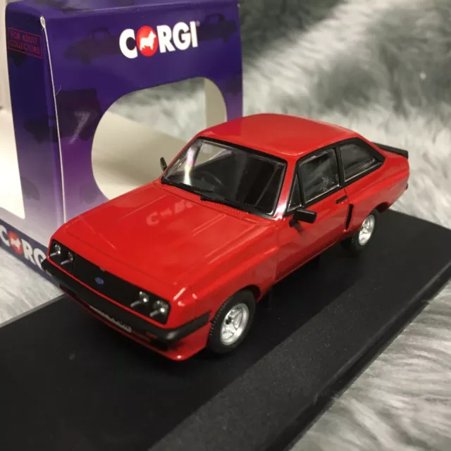 NEW Corgi Vanguards 1:43 Ford Escort Mk2 RS2000 Venetian Red X-Pack VA14902