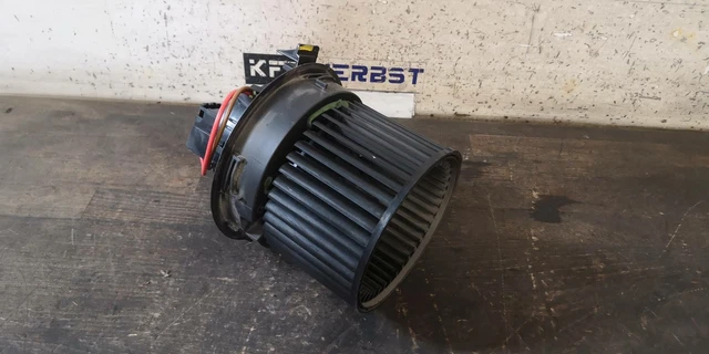 moteur du ventilateur de chauffage Dacia Sandero II 272108177R 0.9TCe 66kW H4B40