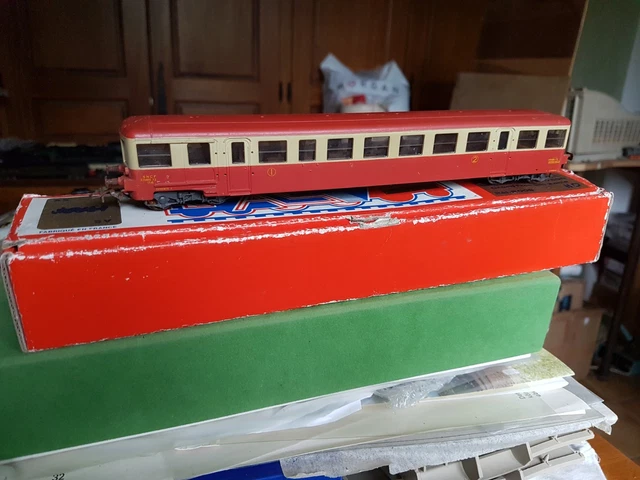 Ree Modeles VB442 Remorque D'autorail XR-7379 SNCF Rouge-crème, époque III, échelle HO 1/87