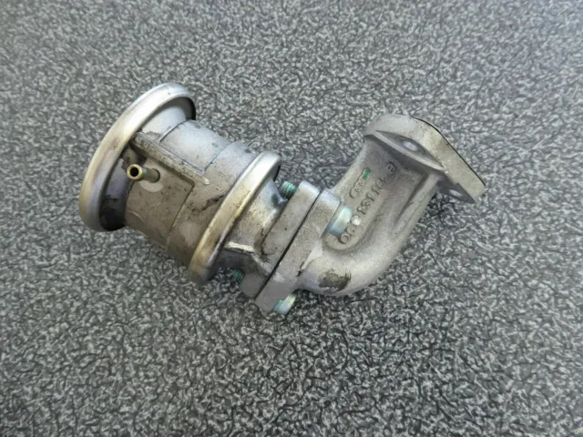 Org Audi A6 4F Vanne mixte 06C131102A Pompe à air secondaire 3.0 ltr 6 Zyl. droi