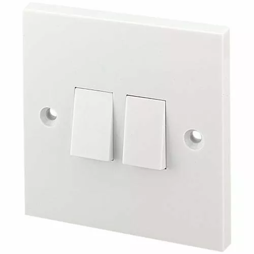 2 Gang 2 Way Double Light Switch White Plastic 10 Amp Single Plate