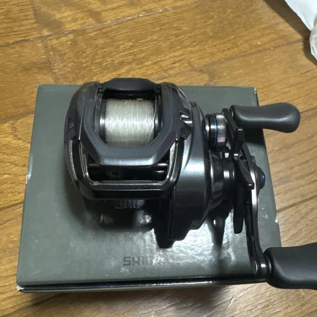 シマノ　24 SLX HG Amazon | シマノ(SHIMANO) ベイトリール 24 SLX 70HG(右