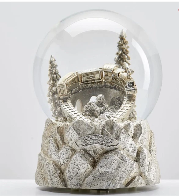 HARRY POTTER HOGWARTS Express Snowglobe Pottery Barn Teen Musical Light