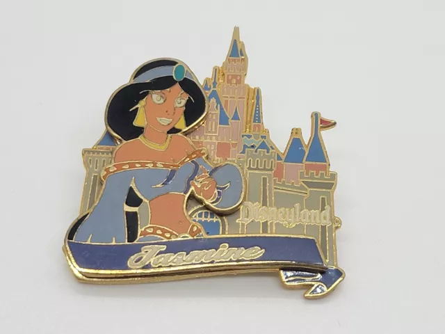 DISNEY PIN PRINCESS Jasmine Aladdin Disneyland Castle Series 2002 $17. ...