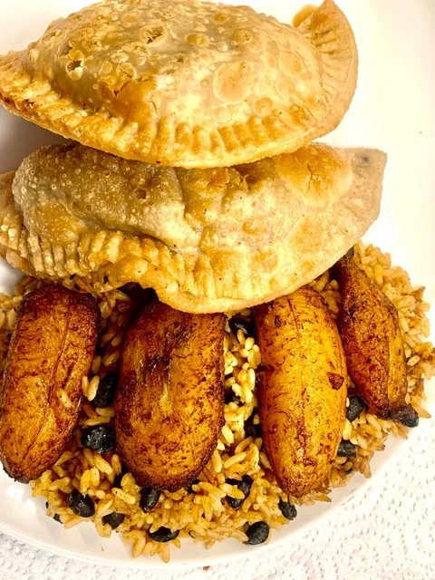 Vegan food Plant-based Dairy-free Non-GMO Vegan snacks empanadas organic party