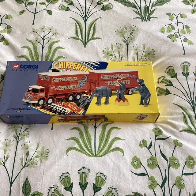 Corgi GB International 6x6 Camion dépannage cirque Chipperfields 1/43