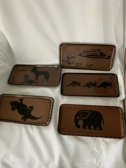 Set of 5 Hand Painted Safari Ware Decor SA Pottery Exotic Animals 10 1/2 x 5"