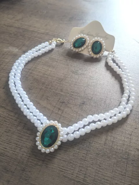 Vintage Luxury Emerald Stud Earrings & Faux Pearl Chokar Necklace Set Perfect...
