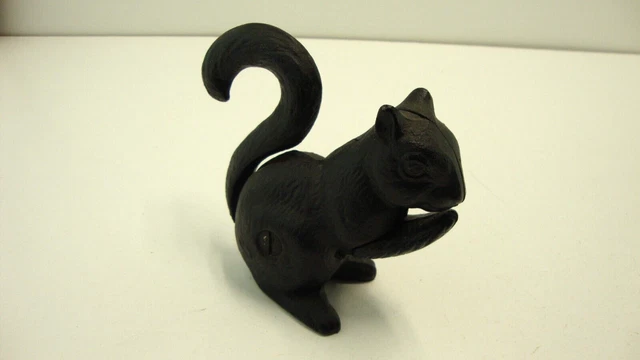 Antique Vintage Old Cast Iron Squirrel Nutcracker Original Paint