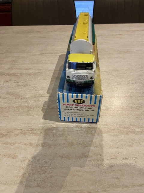 Tracteur UNIC Avec Remorque Air BP – Dinky Toys Réf 887, échelle 1:43