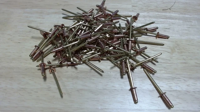 Metal Magery - Copper Pop Rivets Dome Head 4-4 (1/8"Diameterx1/4" Grip) - 80 ct