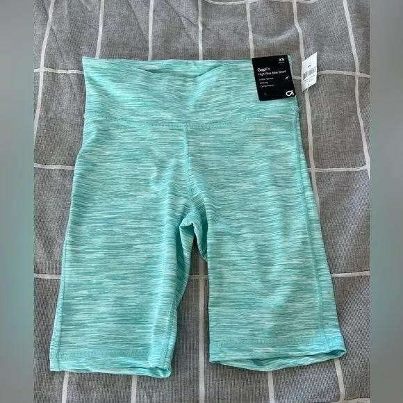 Gap Fit High Rise Bike Shorts Size XS NWT