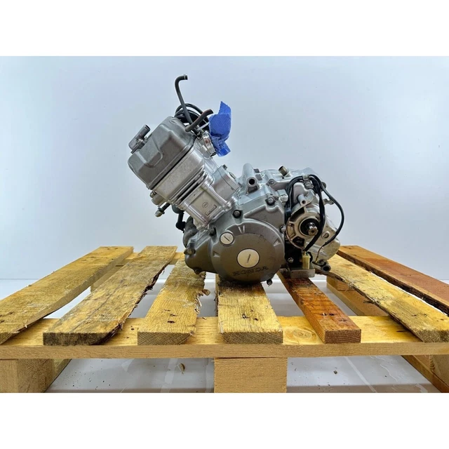 Bloc Moteur Honda CBR 125 4T 2005-2006 JC34E 18000KM