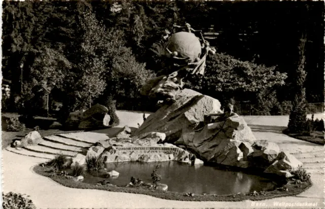 Vintage Postcard: Weltpostdenkmal Berne, Switzerland - Photoglob Wehrli A. G.