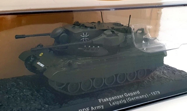 TANKS CHARS BLINDÉ altaya 1/72 M4A3 761 st Tank Battalion 1945 EUR 9,00
