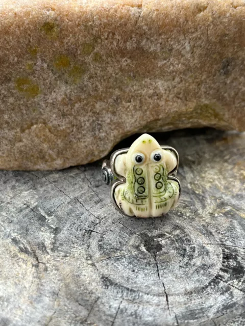 Carved Frog Ring Size 7 NOT Native American