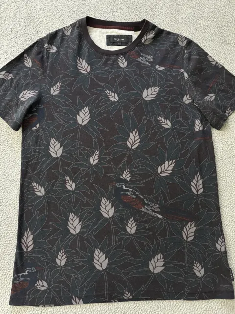 Men’s Ted Baker Crew T-Shirt UK Medium Size 3 Blue Purple Floral Short Sleeve