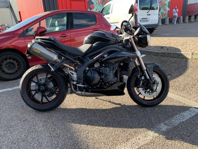Triumph Speed Triple 1050 ABS