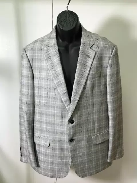 Armani Collezioni G Line Men's Wool Blend Gray Plaid Blazer Sportscoat, Size 44