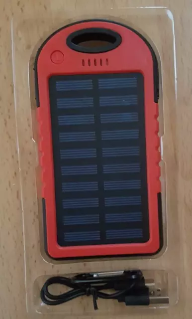 NEU 4000mAh Outdoor Solar Akku Powerbank Strom für Urlaub Reise Smartphone Handy