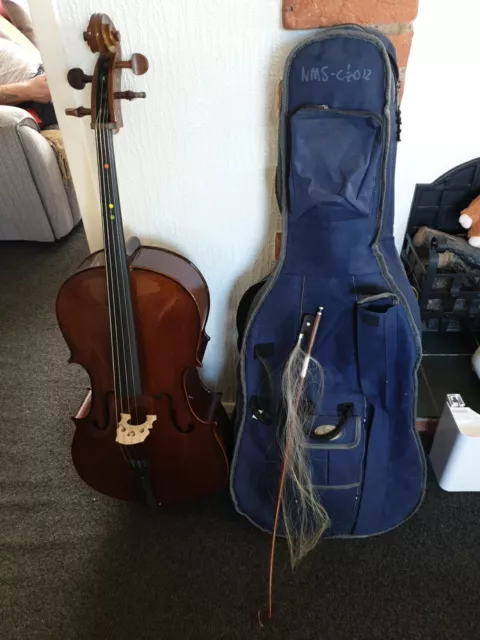 Cello Stentor Student 1/2 Size  with Bag and Bow ( read description see photo's)