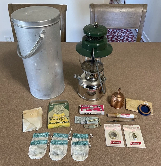 VINTAGE 8/5 COLEMAN 242C Lantern w/Carry Case, Mantles, Funnel & Spare