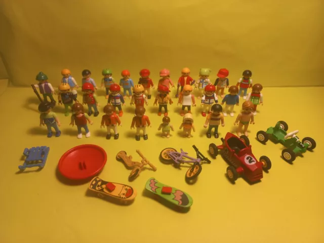 Lot de 28 enfants Playmobil tout thème, Bon état personnages figurines