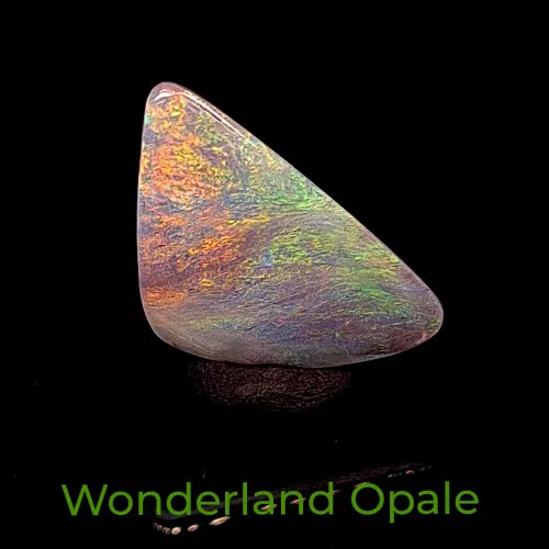 GEM Class Semi Black Opal 7,40ct Nr.2095