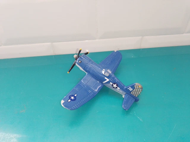 BAC4 Véhicule métal Mattel Cars Disney pixar avion Planes skipper 2