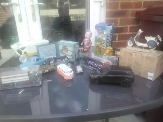 Quality Joblot Of Tinplate, Diecast And Plastic Vehicles And Clockwork X13