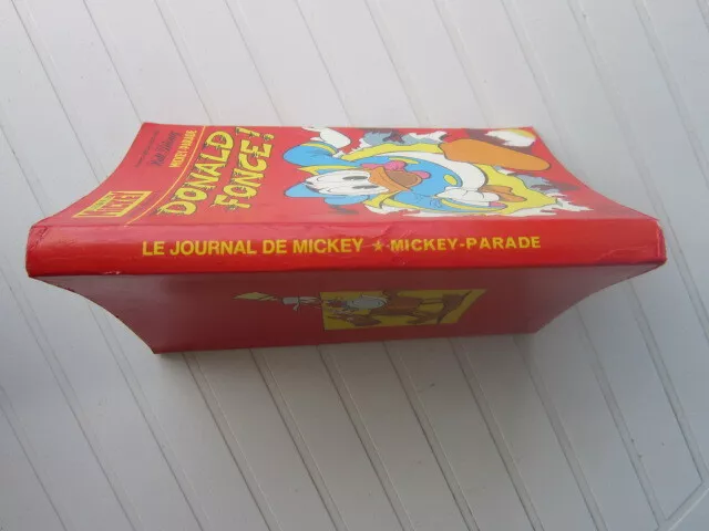 MICKEY PARADE   n°  1234  Bis     Donald  fonce !  BE 2