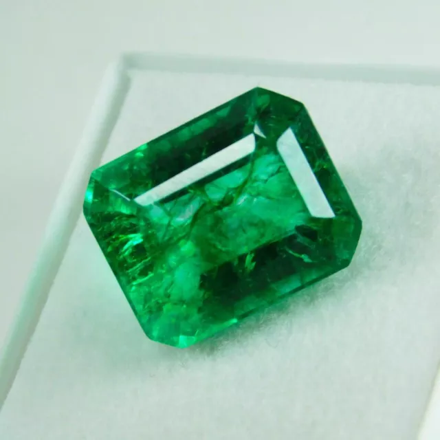 8 Ct Natural Green Colombian Emerald Emerald Certified Loose Gemstone