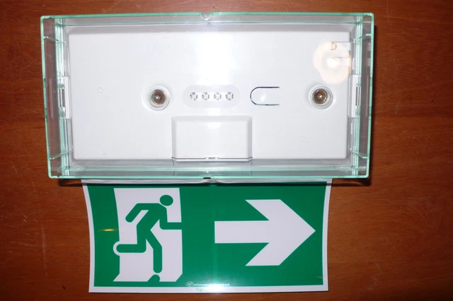 Bloc De Secours Legrand SATI étanche LED - BAES évacuation, Neuf