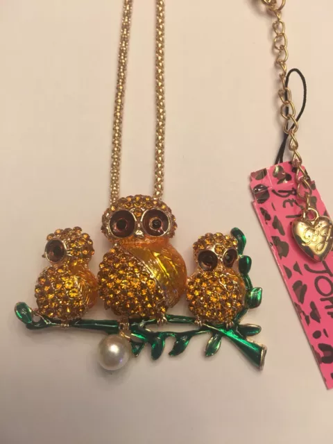 Betsey Johnson Bling Crystal GREEN Enamel Cute Three Owl Necklace-BJ14131