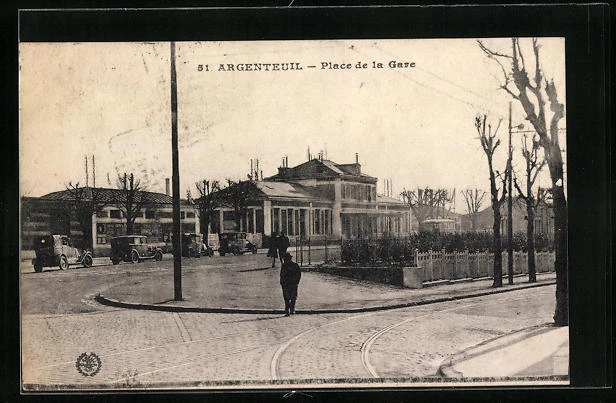 CPA Argenteuil, Place de la Gare