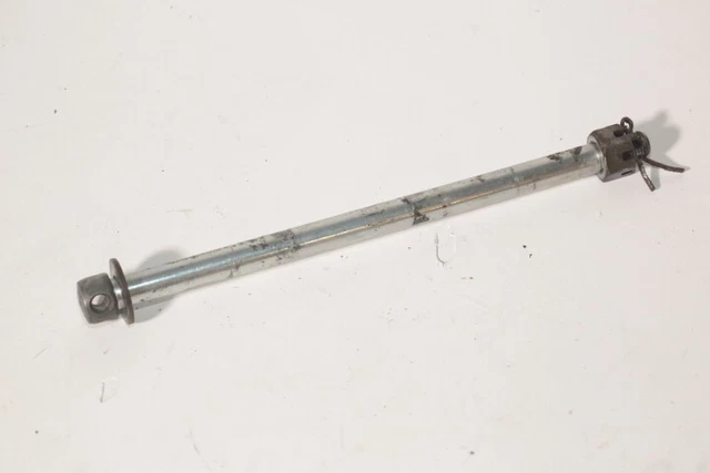 Axe de roue pour Motobécane ou Motoconfort types Z56, Z57, Z27, U56, U57, U27