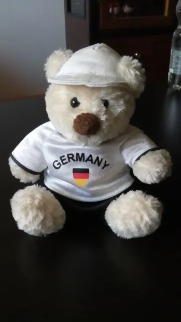" Pluschtier  Stofftiere *  Teddy von  Heunec im Deutschland Dress