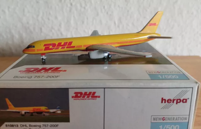 Herpa Wings 1:500 510813 - Boeing 757-200F DHL G-BIKM mit OVP