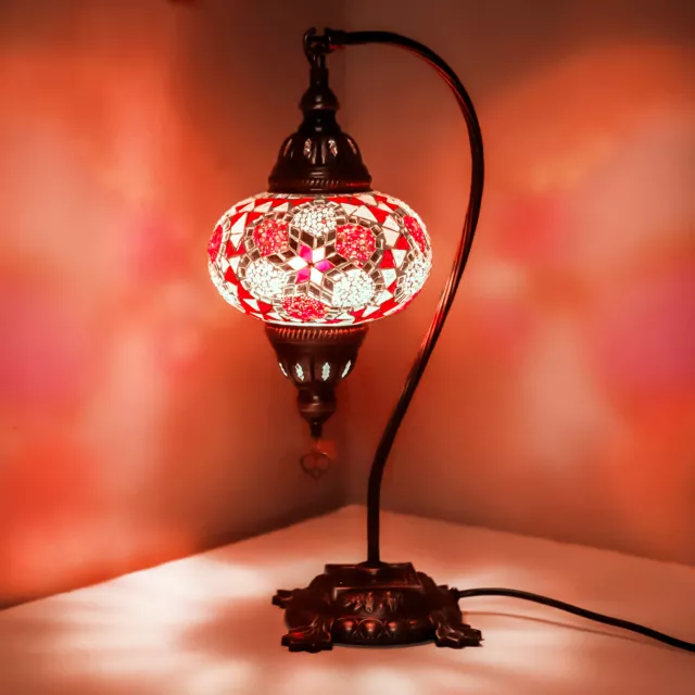 Lampada tavolo a collo di cigno a mosaico Tiffany fatta a mano turca marocchina