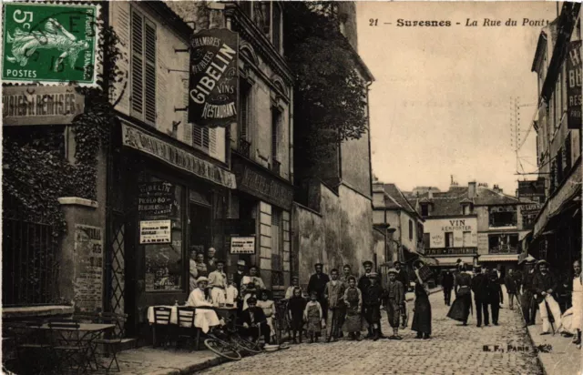 CPA AK SURESNES - La Rue du Pont (740764)